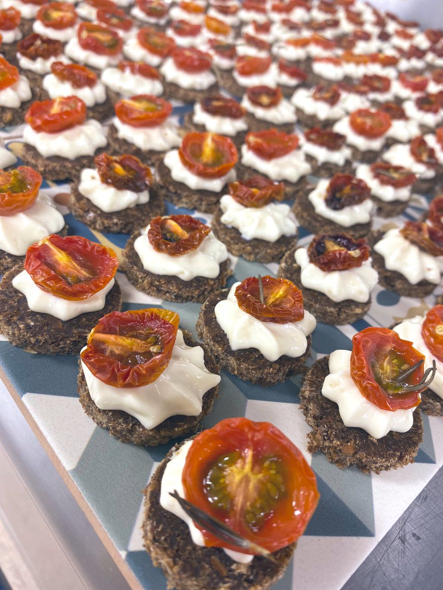 Zsolt Dihen tweet media