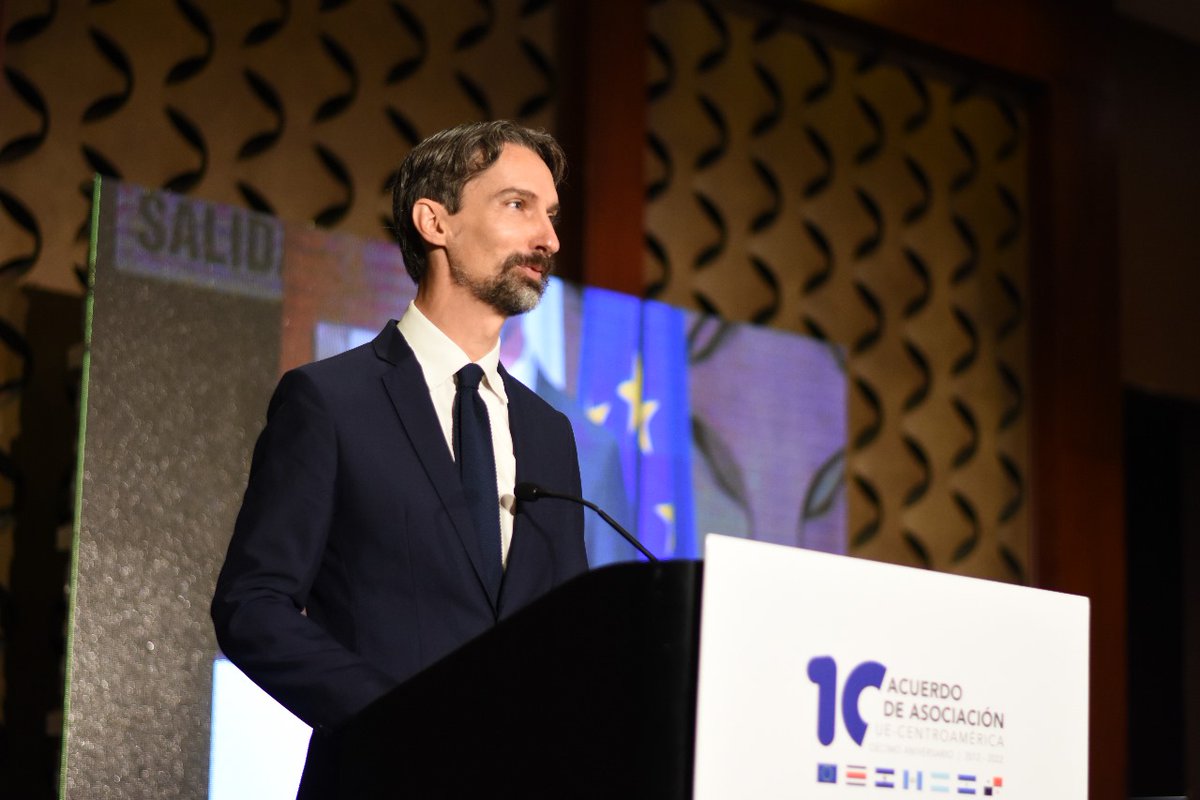 EUCA_Trade's tweet photo. HOY EN COSTA RICA: Pierre-Louis Lempereur, Embajador de la UE en Costa Rica, inaugura el Foro sobre innovación en la industria farmacéutica hoy desde San José de Costa Rica. 📺https://t.co/Yw9pF8i1p9 https://t.co/4T7bbnFX07