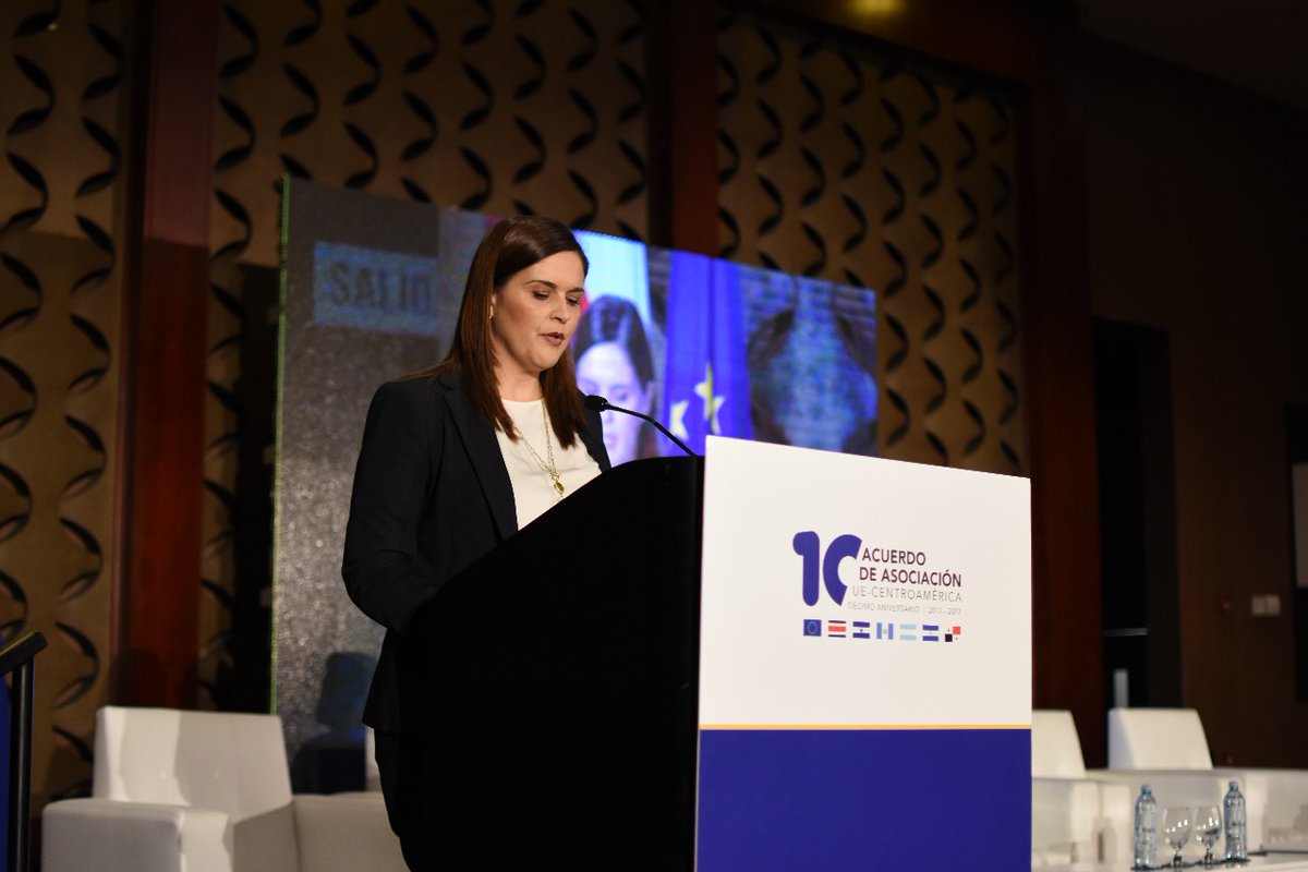 📢 EN VIVO DESDE COSTA RICA: La Dra. Xiomara Vega Cruz en representación del Ministerio de Salud de Costa Rica: Costa Rica trabaja con PAHO en el fortalecimiento de la autoridad reguladora nacional.📺tinyurl.com/mvujxfnz