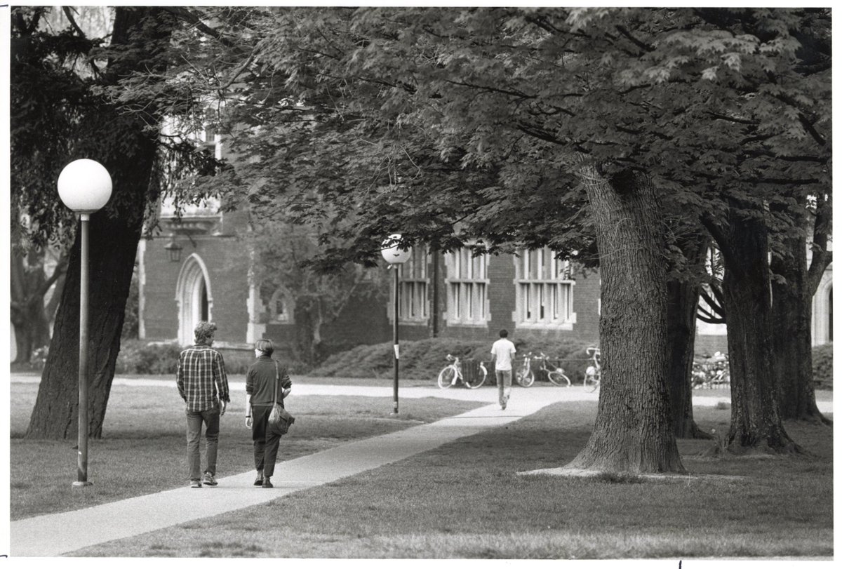 Have fond memories of pulling all-nighters for an exam? Still long for weekends of football &amp; campus fun? Find us on Instagram tomorrow for #ArchivesU hashtag party! We've dug out gems that take us back to those sweet days of stress studying &amp; college life. (<a href="/Reed_College_/">Reed College</a> 1990)