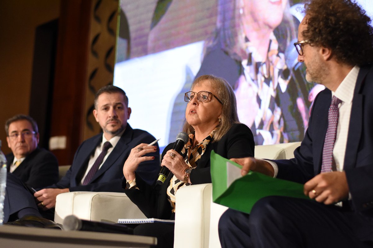 EUCA_Trade's tweet photo. 💊 EN VIVO DESDE COSTA RICA: Expertos del panel sobre El mercado farmacéutico en Centroamérica destacan la importancia de fortalecer la creación de un marco regulatorio de registro sanitario para la industria farmacéutica en Centroamérica. EUCA Trade: 📺 https://t.co/Nb5g6r2SbD https://t.co/gI2V6np2ct