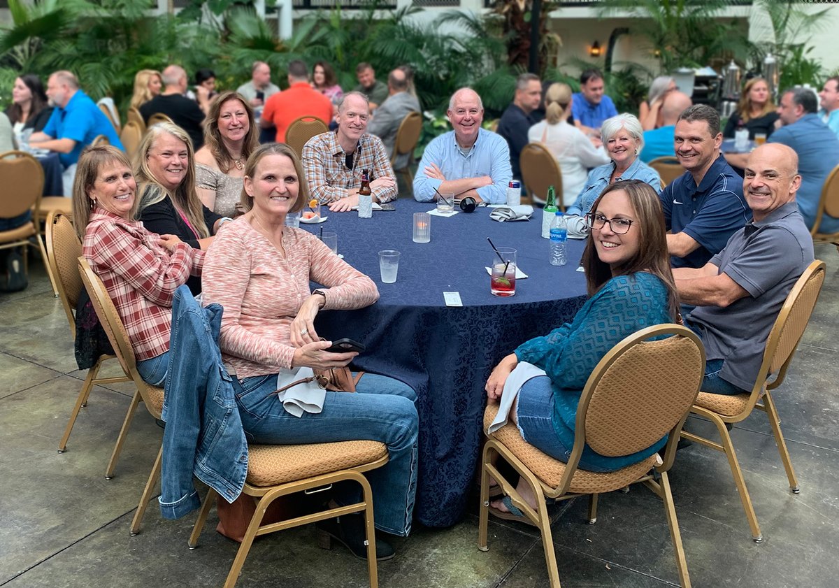 StambaughNess's tweet photo. Last week, our SN Leadership team had an amazing gathering in #Nashville with 40 leaders from 12 states! π We strategized, brainstormed, and gained insights from industry leader @AllanDKoltin. π€―
Here's to #collaboration, evolution, and #leadership. π #SNTeam https://t.co/4ZQw5MQia6