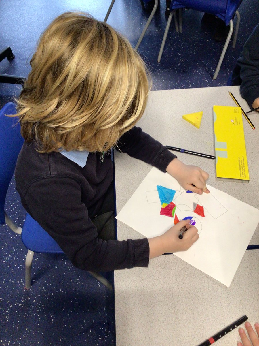 Year1_GV's tweet photo. We took inspiration from artists such as Kandinsky to create abstract art pieces. We experimented with various media to make our designs colourful! 🔴🔷🟪🟡🟧
#year1 #artanddesign #eli #powersinaction #wehavethePOWER https://t.co/GiFJ6Vqo6B