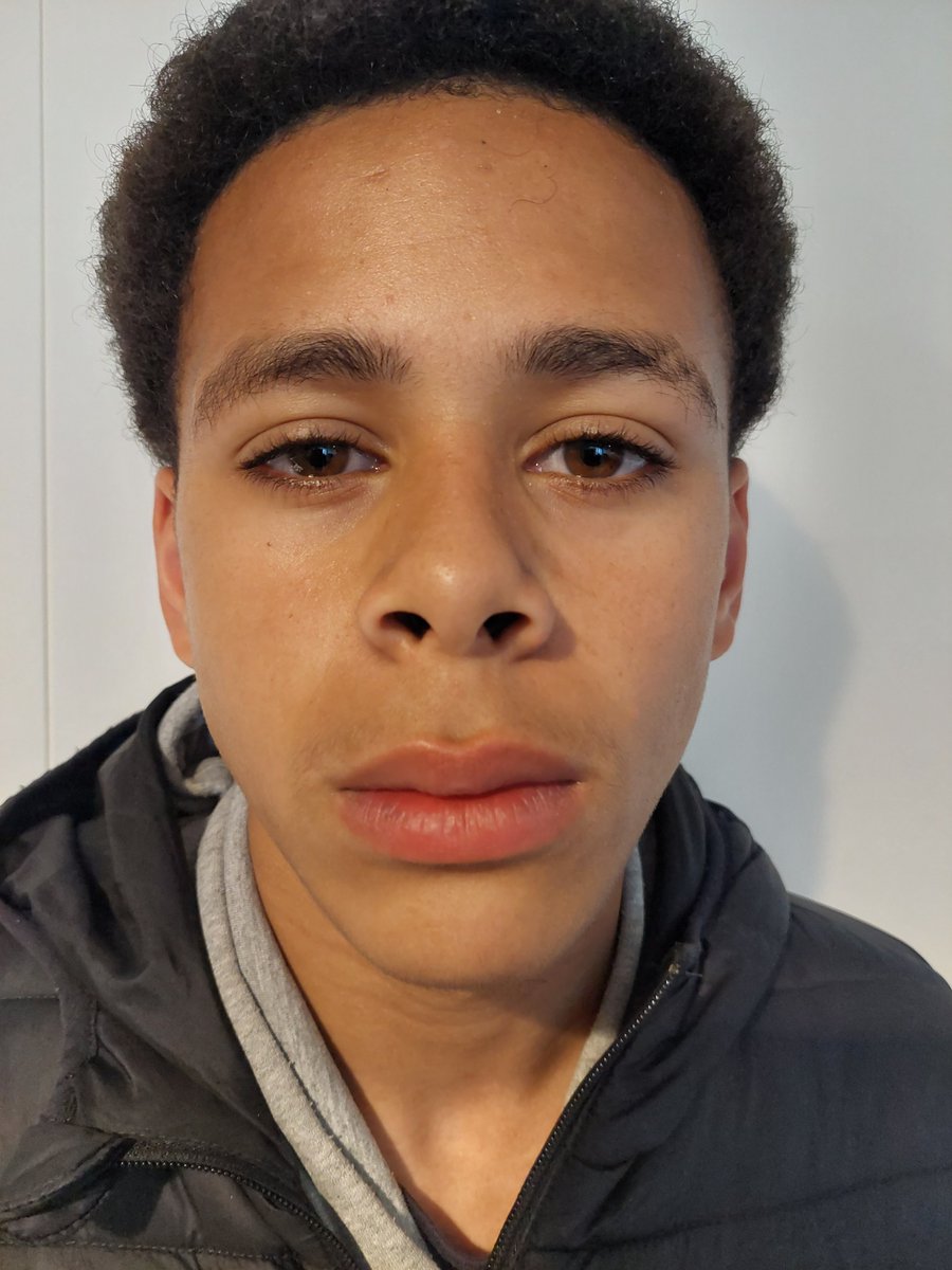 Gardaí are appealing for the public's assistance in tracing the whereabouts of 15-year-old Tyrell Emeordi.

He has been missing from his home in Ballymun, Dublin 9 since Saturday, 23 September.