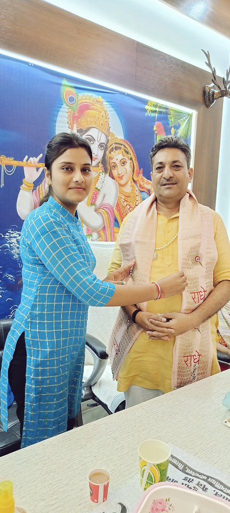 AshaPorwal5's tweet photo. फिरोजाबाद नवनिर्वाचित जिला अध्यक्ष श्रीमान उदय प्रताप जी भाई साहब का अभिनंदन एवं हार्दिक शुभकामनाएं । https://t.co/60e5eaSCxt