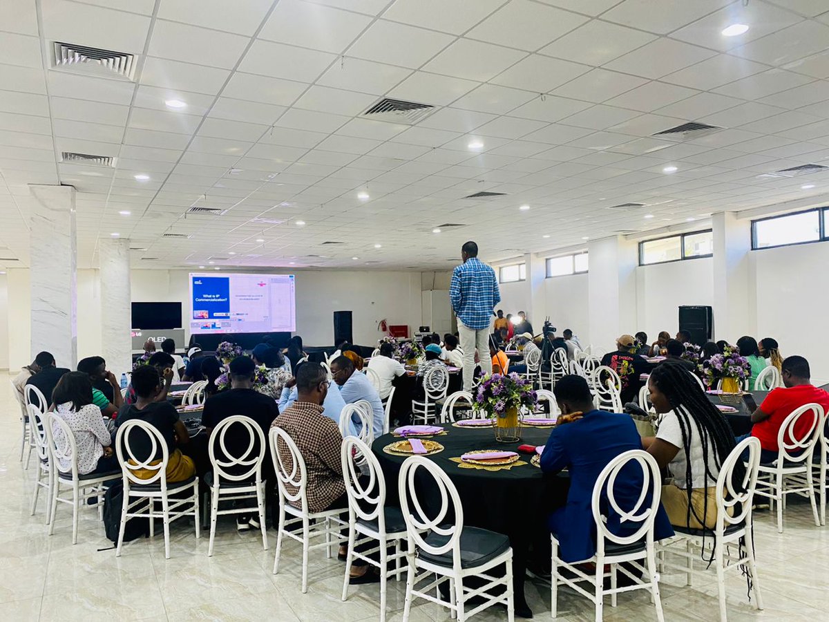 al_knbi299's tweet photo. Day 4 :- industry Gathering / ARK Pitch
#Gamathon23 https://t.co/eRoxzM7JNh