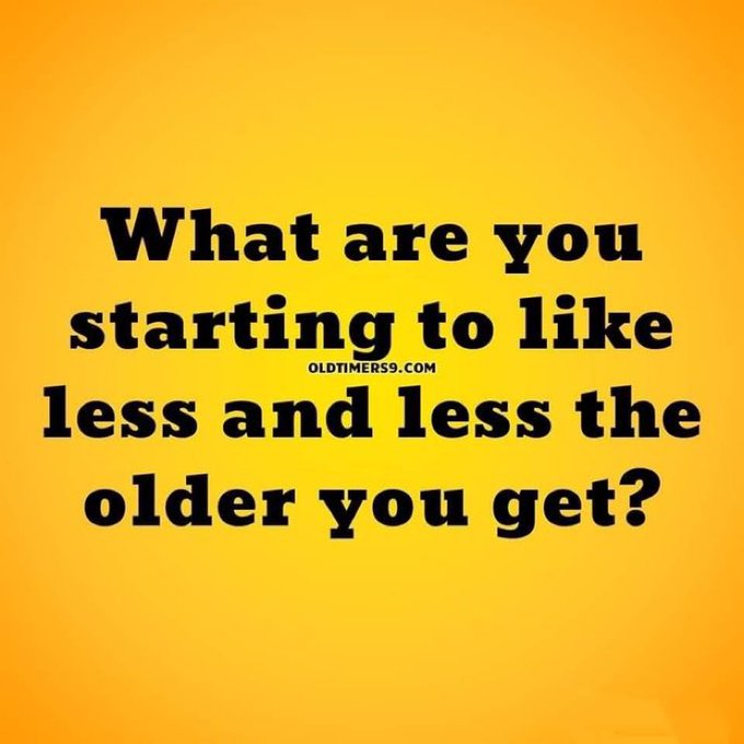 •Ɛɱɱყ• tweet media