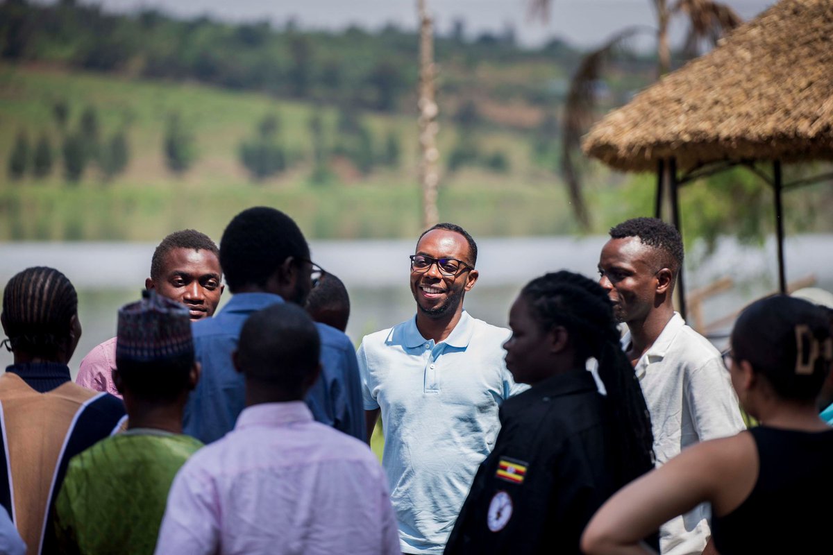 Our Director, @mohamedokash_, joined the @cmxchange summit for the planet in Rwanda from 18-22nd September, uniting with remarkable social innovators addressing planetary crises in Sub-Sahara Africa. 🌱🤝🌏 #CMXChangeSummit #Rwanda #SocialInnovation #ICEInstitute