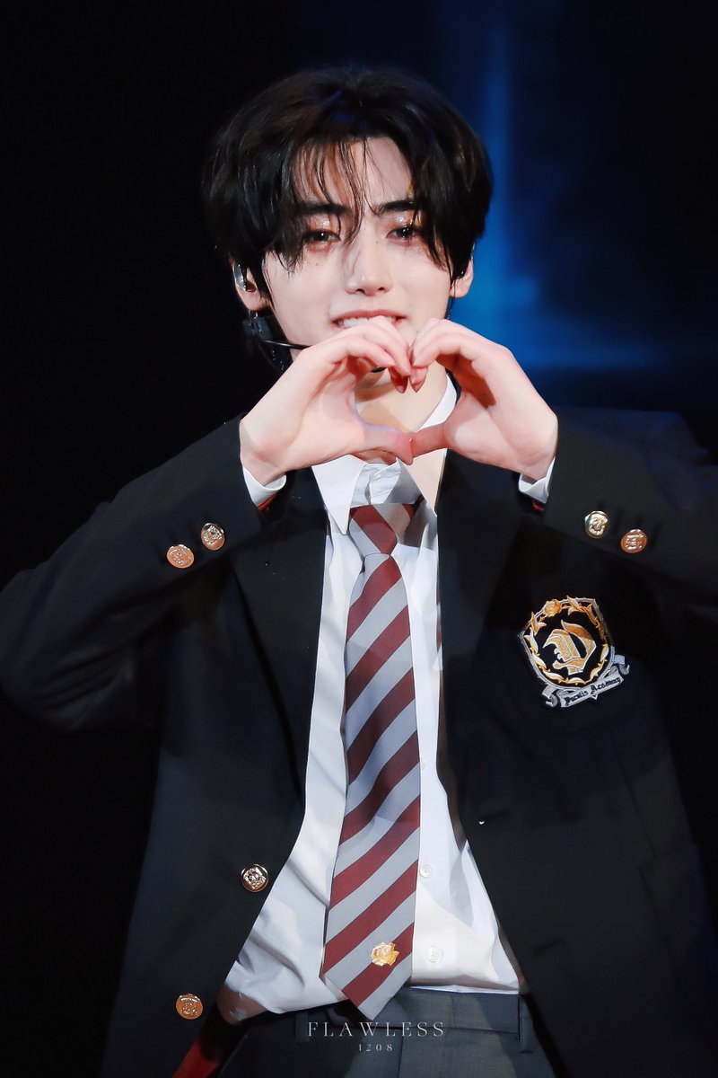230928
🖤

#엔하이픈_성훈 #SUNGHOON #성훈 #ENHYPEN_SUNGHOON
#ソンフン #エンハイプン