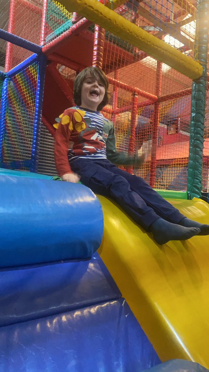 Angela Gallagher tweet media