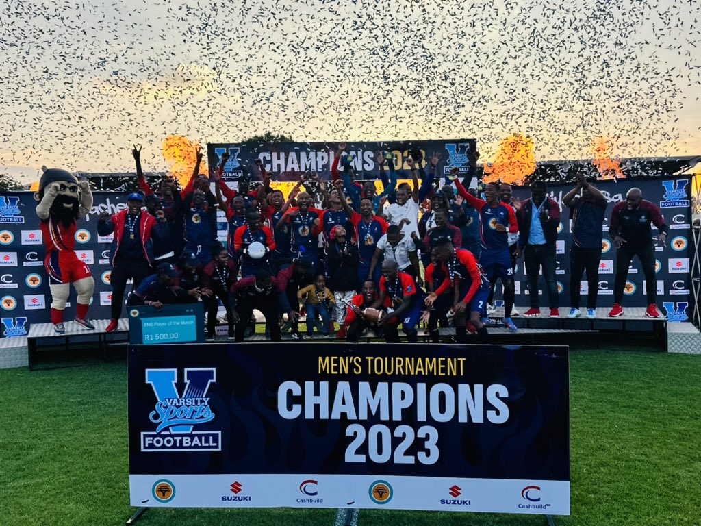 Sport_TUT's tweet photo. #RedArmy nation, I present to you the 2023 Varsity Football Champions! ⭐️⭐️⭐️⭐️ Welldone TUT! ❤️💙

They do not call us #HomeOfChampions for nothing! 

#Iyachesa 🔥 https://t.co/775dJvkI8u