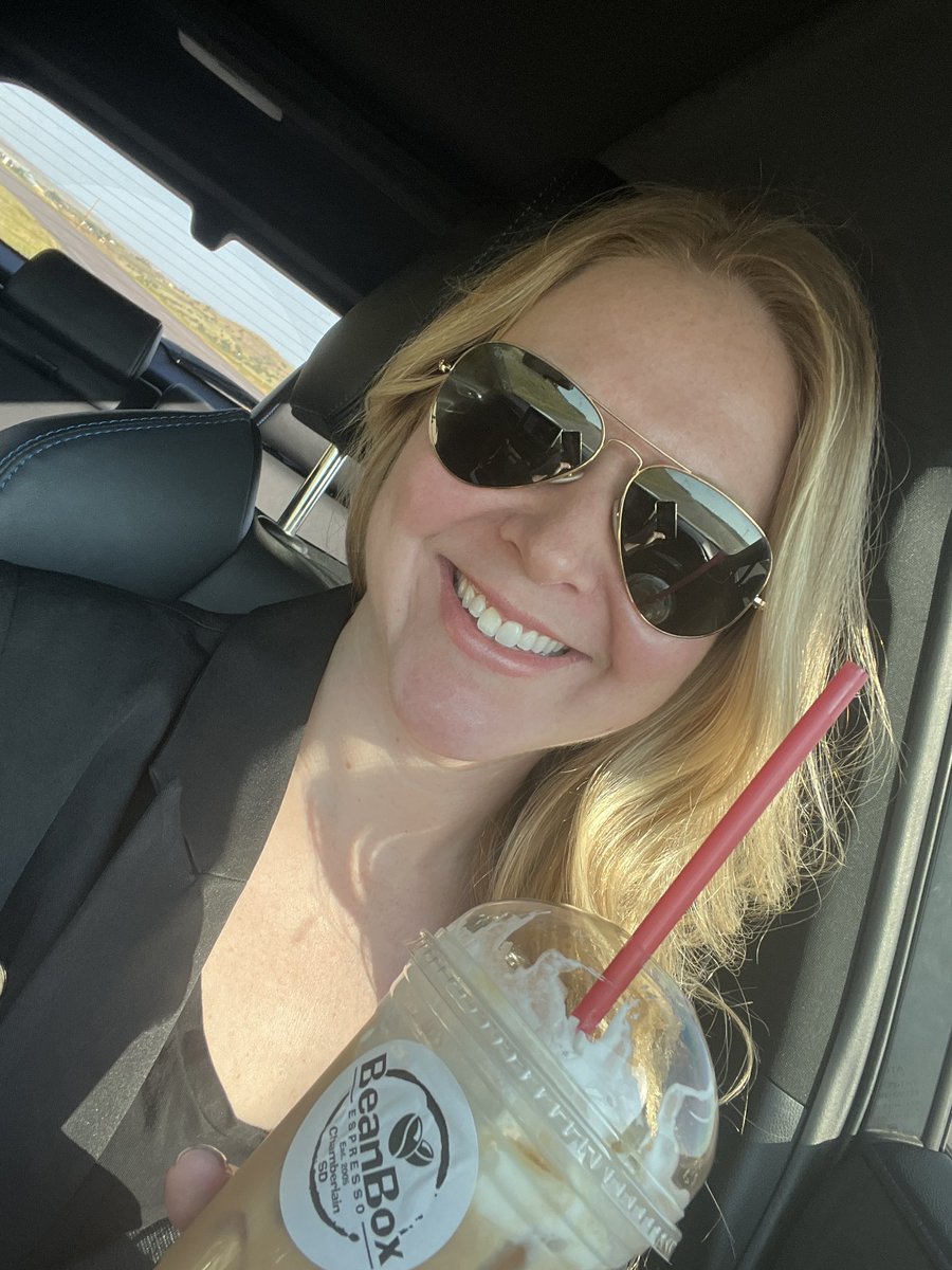 HentoSara's tweet image. Day 2 of SDASBO! Big perk of traveling all over the state is supporting rural economic development in the towns we travel through. Coffee and blazer were both purchased in downtown Chamberlain! #ruraleconomicdevelopment #ksbschoollaw