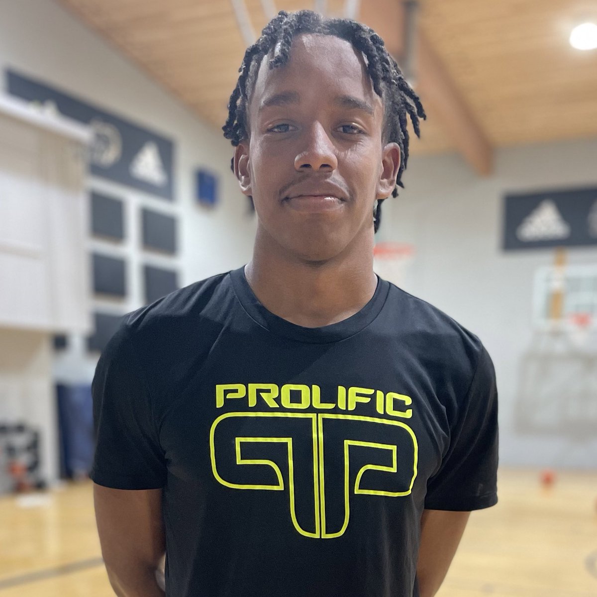Pro Insight (@_proinsight) on Twitter photo This week, we spoke with <a href="/ProlificPrep/">Prolific Prep</a> newcomer Derrion Reid after practice.
The talented 6’7” 2024 prospect recently narrowed his list down to Alabama, Georgia, and Florida State.
In our interview, we discussed his 🏀 journey, recruiting process and deciding factors in a This week, we spoke with <a href="/ProlificPrep/">Prolific Prep</a> newcomer Derrion Reid after practice.
The talented 6’7” 2024 prospect recently narrowed his list down to Alabama, Georgia, and Florida State.
In our interview, we discussed his 🏀 journey, recruiting process and deciding factors in a