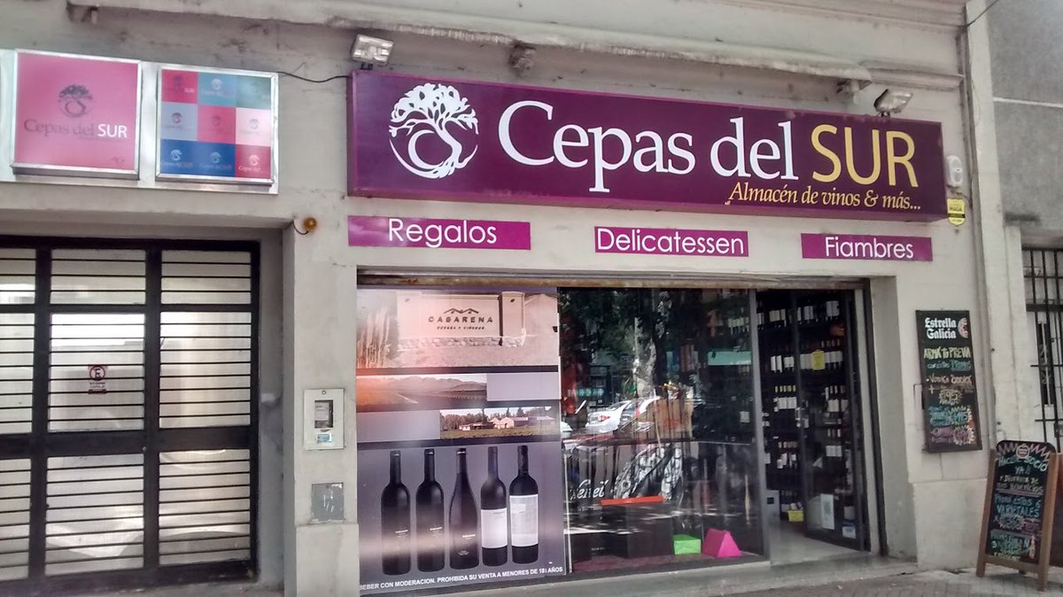 nicolasmaggi87's tweet photo. SORTEAMOS UNA CAJA DE VINOS

La gente de la vinoteca CEPAS DEL SUR (Av. San Martín 2963 / @cepasdelsurvinoteca en IG) nos aporta un gran premio para sortear entre ustedes, mis seguidores.
