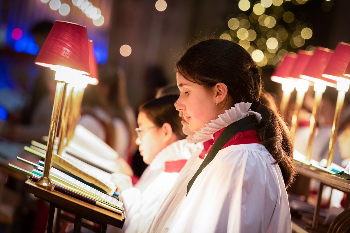 Bristol Cathedral tweet media