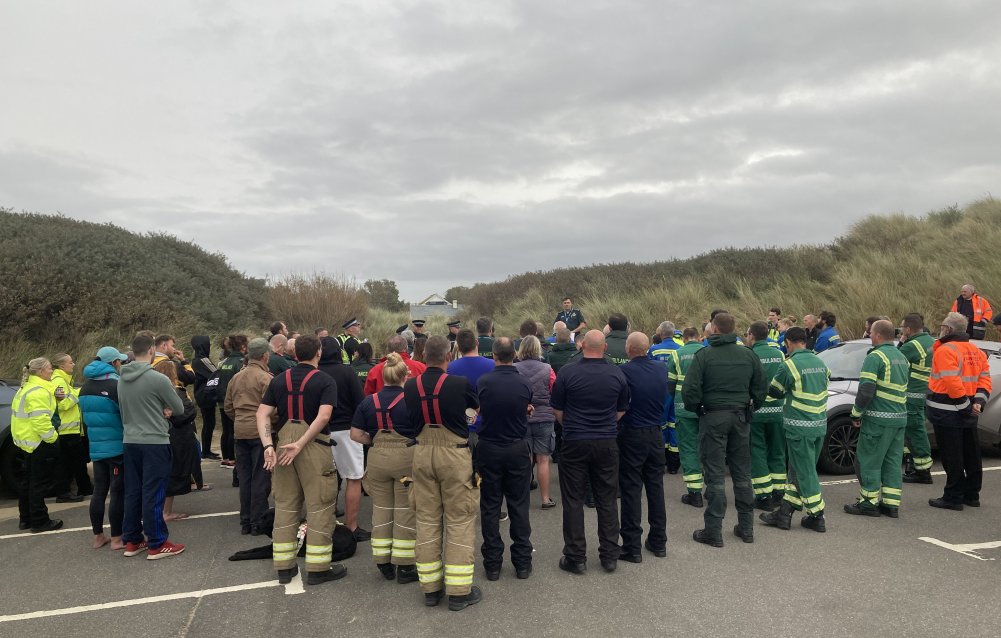 We're part of a multi-agency exercise at #CamberSands today. South East Coast Ambulance, police, coastguard, lifeguard and council staff - working together to help keep you safe when enjoying a trip to the seaside! #beachsafety #bewateraware