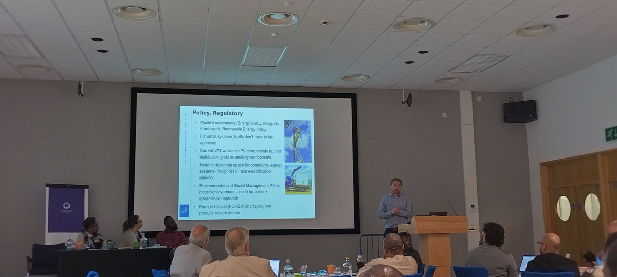 @aran_eales sharing Scottish/Malawian joint learning from the <a href="/EEEStrathclyde/">EEE Strathclyde</a> <a href="/ScotGovID/">ScotGovID 🏴󠁧󠁢󠁳󠁣󠁴󠁿</a> EASE project ease.eee.strath.ac.uk at the cesetproject.com workshop in Loughborough today!