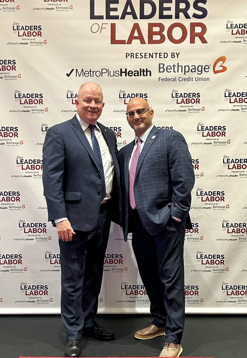 neil_pellone's tweet photo. Thank you much to Schneps Media for the recognition as one of this years Leaders of Labor awards. This is a great recognition for the entire WCOBA Board! We have made our mark legislatively, now it is time for us to bring this contract home to our membership!!! https://t.co/Oy7E8JpS7N