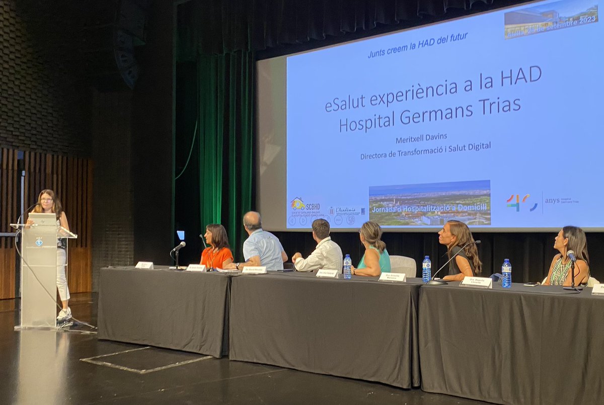 Jornada HAD i noves tecnologies: Txell Davins del H Germans Trias explica l’experiència d’eSalut, una plataforma digital que connecta pacients i professionals i fomenta el control i l’autonomia del pacient