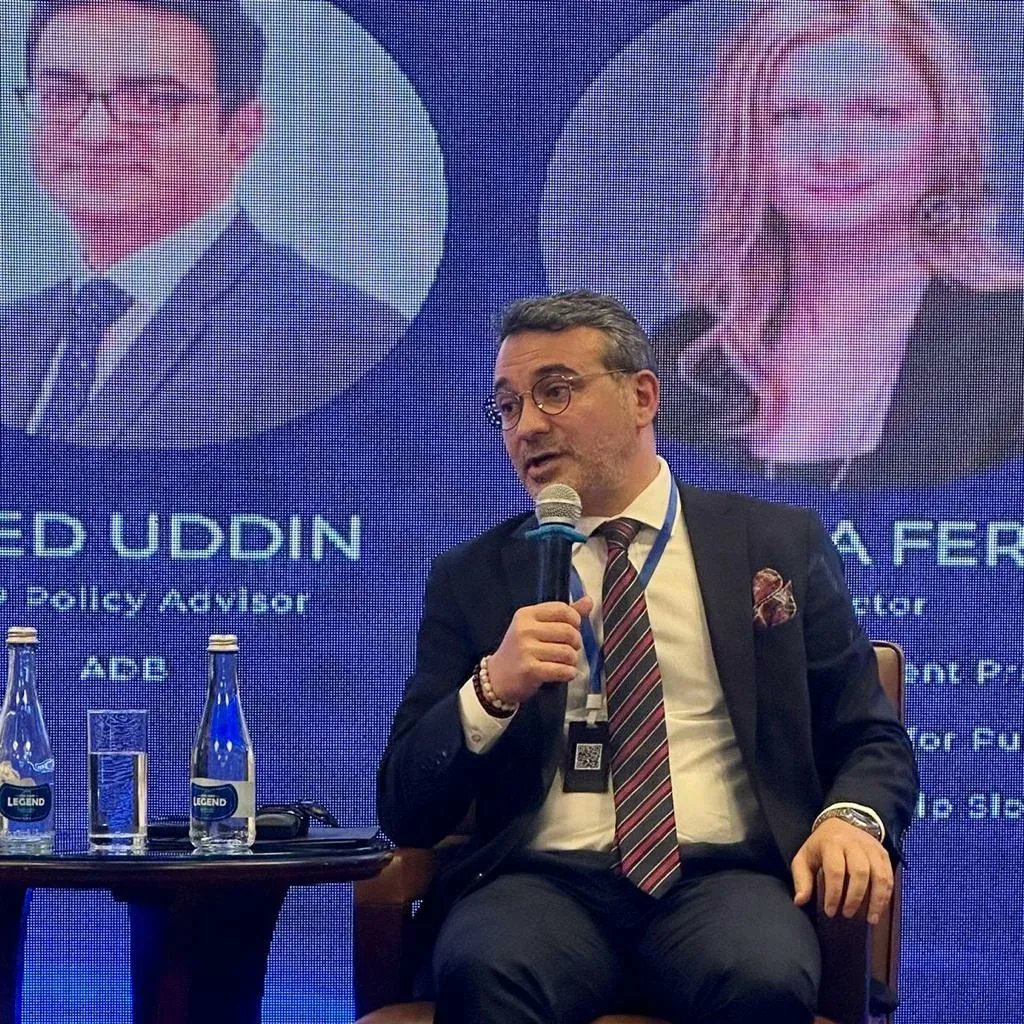 Kamu Özel Sektör İş Birliği Araştırma Merkezi tweet media