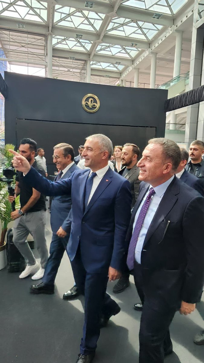 TelliogluTahir's tweet photo. İnşaat Müteahhitleri Konfederasyonu (İMKON) desteği ile Ankara’da düzenlenen Konut Projeleri ve
Yapı Malzemeleri Fuarı'nı kıymetli protokolümüz ve sektörel paydaşlarımızın yoğun katılımı ile açtık. 

Fuarımızın katılımcılarına , Ankara'mıza sektörümüze hayırlı olmasını diliyorum.
@csbgovtr @TOBBiletisim