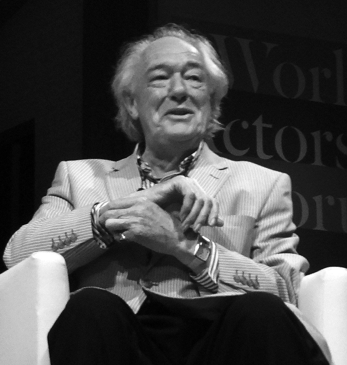 daveainsworth63's tweet photo. RIP Michael Gambon. One of our very best actors. #MichaelGambon https://t.co/jAVK8qW2i3