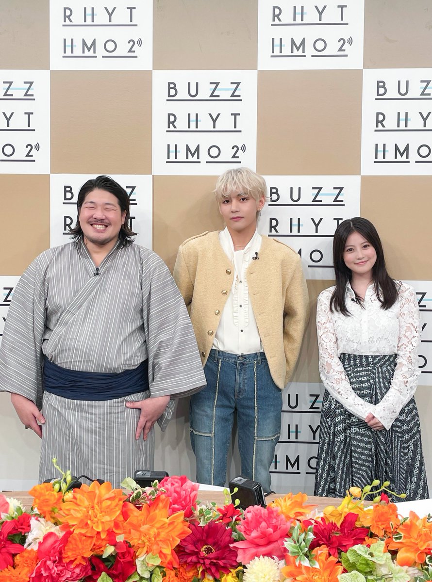 gyoretsu_ntv's tweet photo. 今夜９時は安イイ👍旅❗️

🕘21:05頃
#BTS の #V が行列初登場👏
大好きな俳優からのドッキリ!!⚡

🕘21:20頃
Vのコーデ🕶️で
#今田美桜 もお手伝い！
#一ノ瀬ワタル が変身!?✨

🕘21:35頃
#山下智久 #浅利陽介
下町で安イイ旅⛩️
あのドラマの名台詞も！🐽

#真木よう子 #森圭介
#行列のできる相談所 https://t.co/10sarhe9Qt