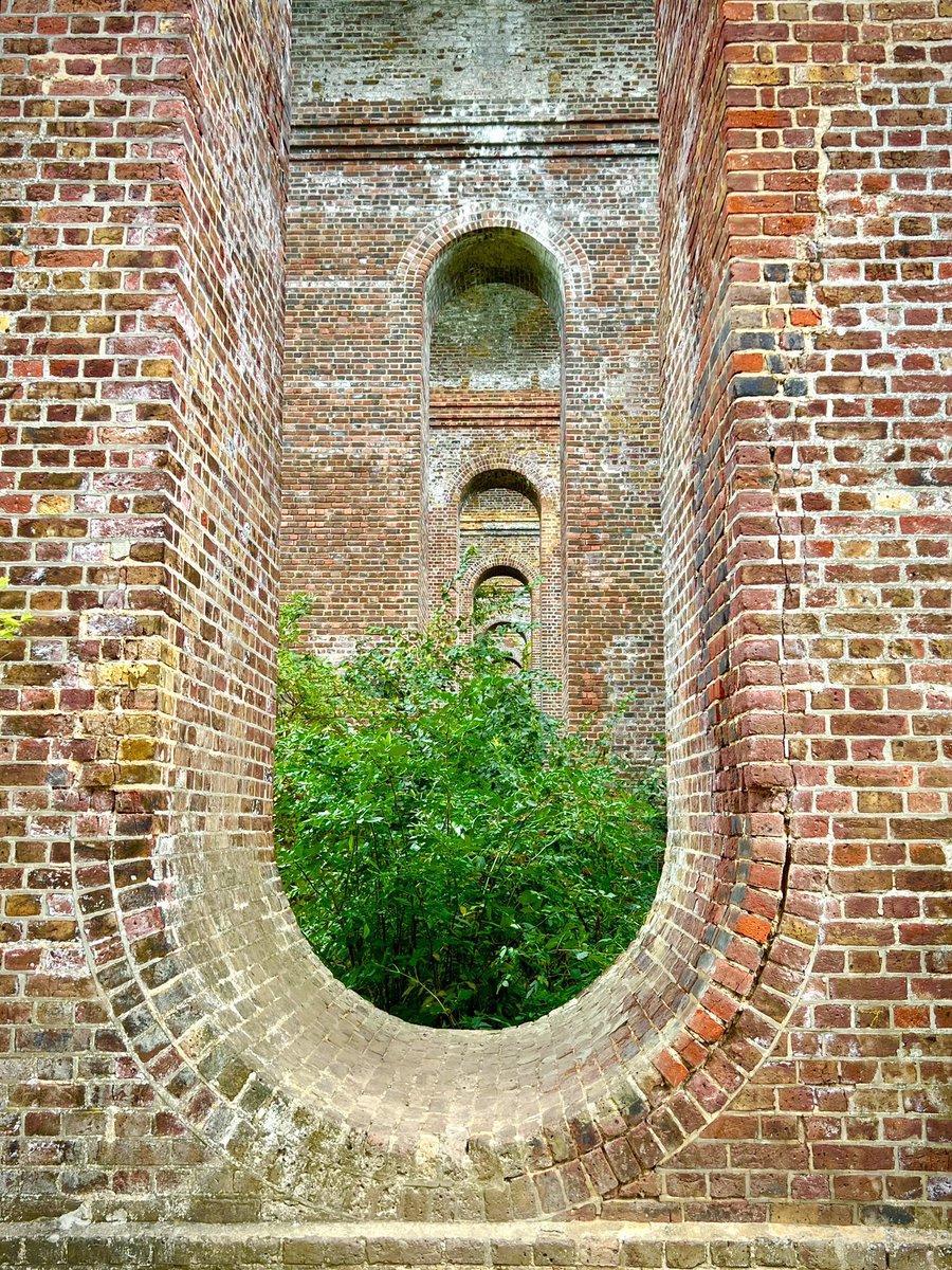 southeast_watch's tweet photo. Cool structure at #wakescolne https://t.co/44Ia08vWbk