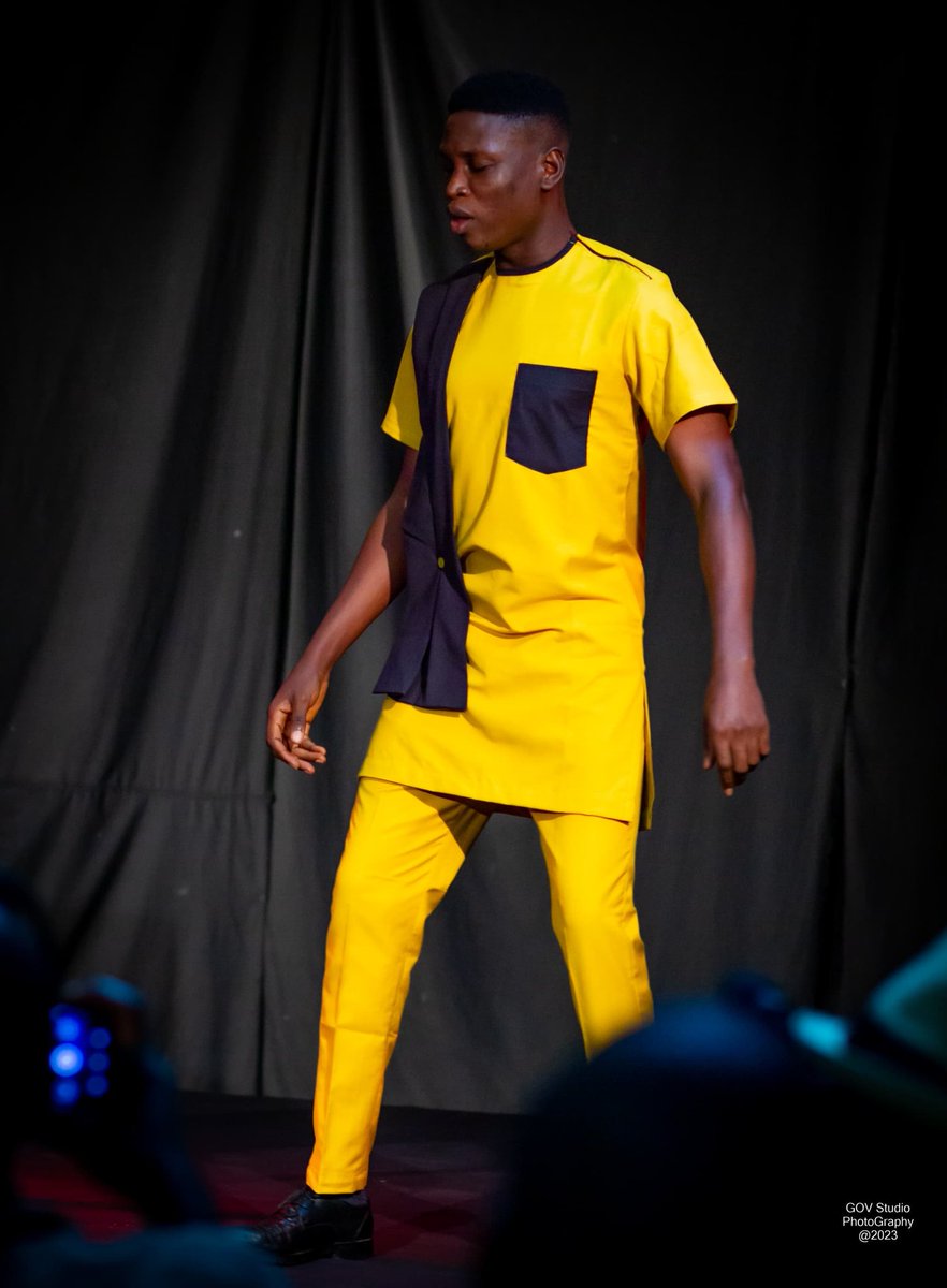 Melps89696331's tweet photo. 🇨🇲🇨🇲🇨🇲

Dans toute sa simplicité

#comedian #actor #Cinema #action #vision #Determination https://t.co/gR4twcFgSD
