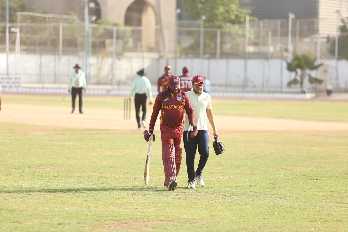 Devindra Maharaj for West Indies delivers a match-winning century! What a phenomenal innings to get his team close to victory. He's the hero of the day.

#westindiesvshongkong #mcwglobalcup #over40s