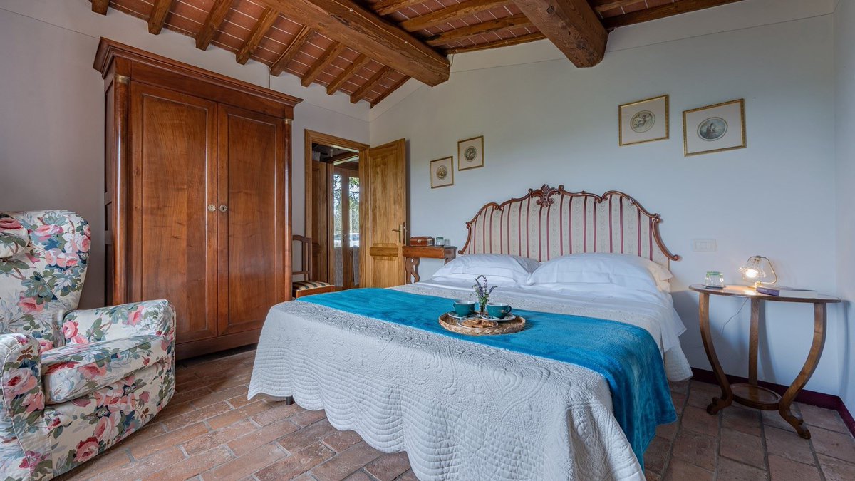 To Tuscany tweet media