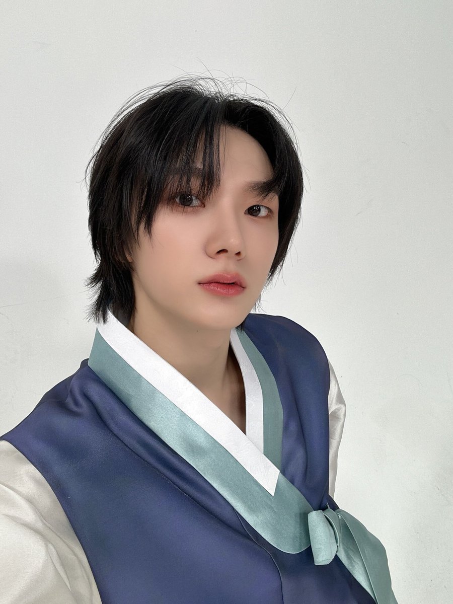 BOYNEXTDOOR_twt's tweet image. 여러분-!! 풍성한 한가위 되세요 💕 

#BOYNEXTDOOR #SUNGHO #성호