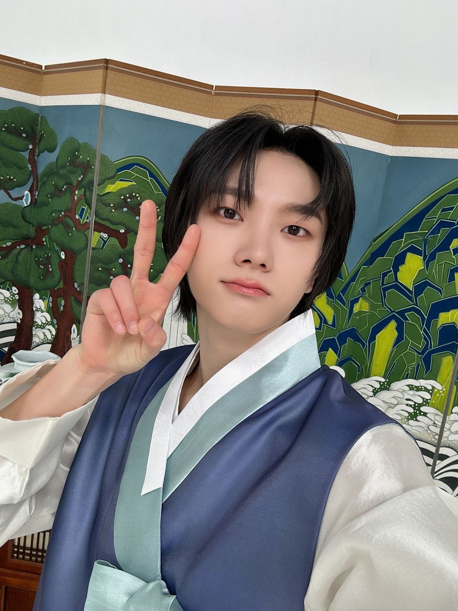 BOYNEXTDOOR_twt's tweet image. 여러분-!! 풍성한 한가위 되세요 💕 

#BOYNEXTDOOR #SUNGHO #성호