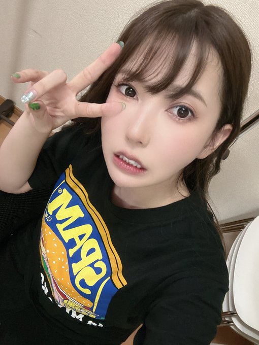 撮影おわったー！！🥺❤️&zwj;🔥  今日の現場も楽しかったです〜🥰❤️ 人妻でした🥺🌼  メーカーさん、現場の皆様ありがとうございました！🥰 https://t.co/1YufGxTVDK