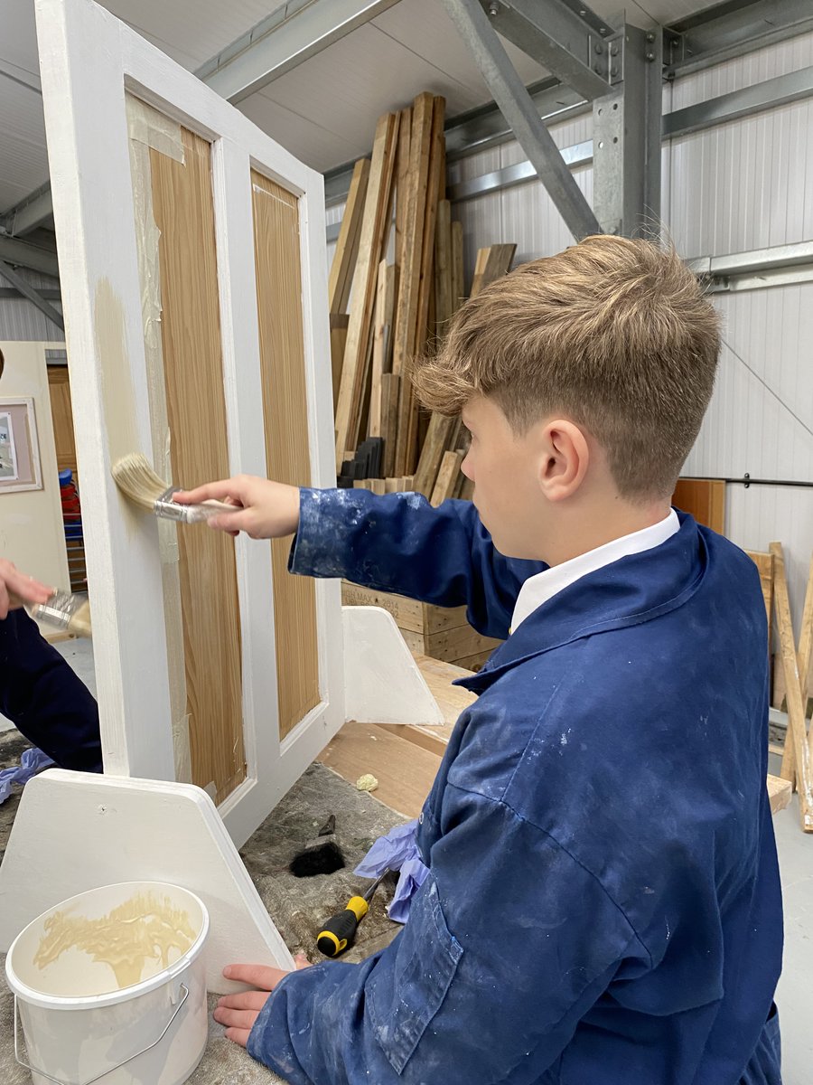 AHSConstructio1's tweet photo. Year 11 students back in the swing of things, starting their Painting Unit. Patience and care are the key traits needed. Well done so far. @AHS_Nurture @aylshamhigh @AHSConstructio1 https://t.co/7idzx88IBs