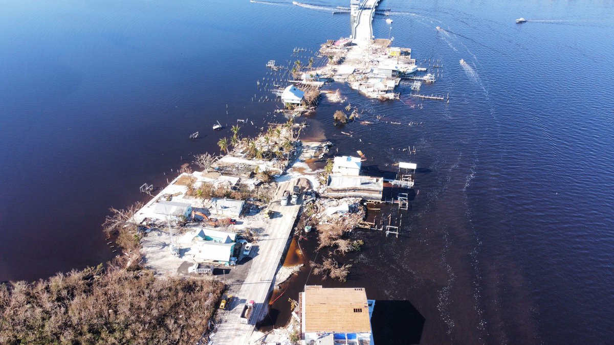 AnyssaBohanan's tweet image. One year ago today, our area experienced loss and devastation on a catastrophic level.

I’m so incredibly proud to be a part of this community, one that has shown such resilience and strength over the last 365 days. Today, and everyday, we are #SWFLStrong ❤️