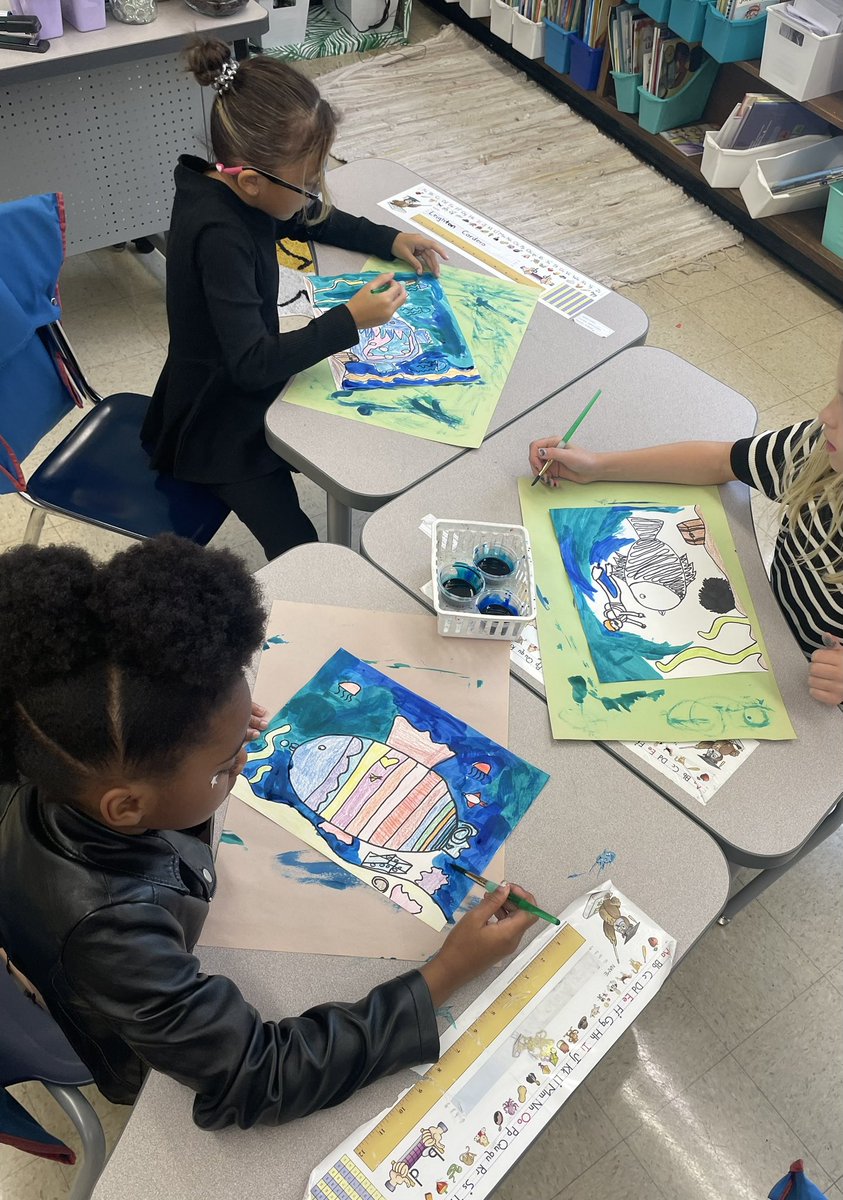 KSmith_ArtEd's tweet photo. 2nd and 3rd graders learned about liquid watercolors this week and started on their water backgrounds! 🌊 @jenquattrucci https://t.co/ZzlhSxMz8M