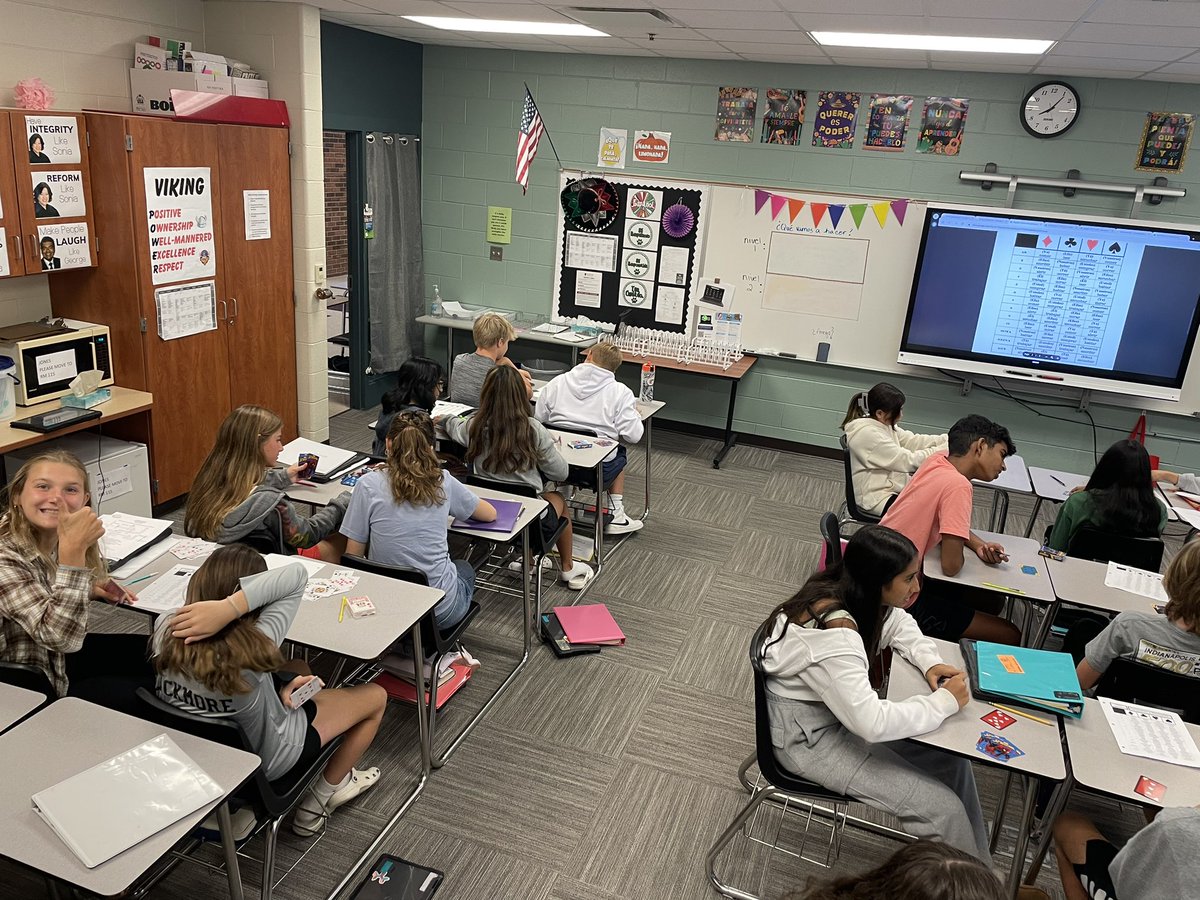 Melanie Jones tweet media