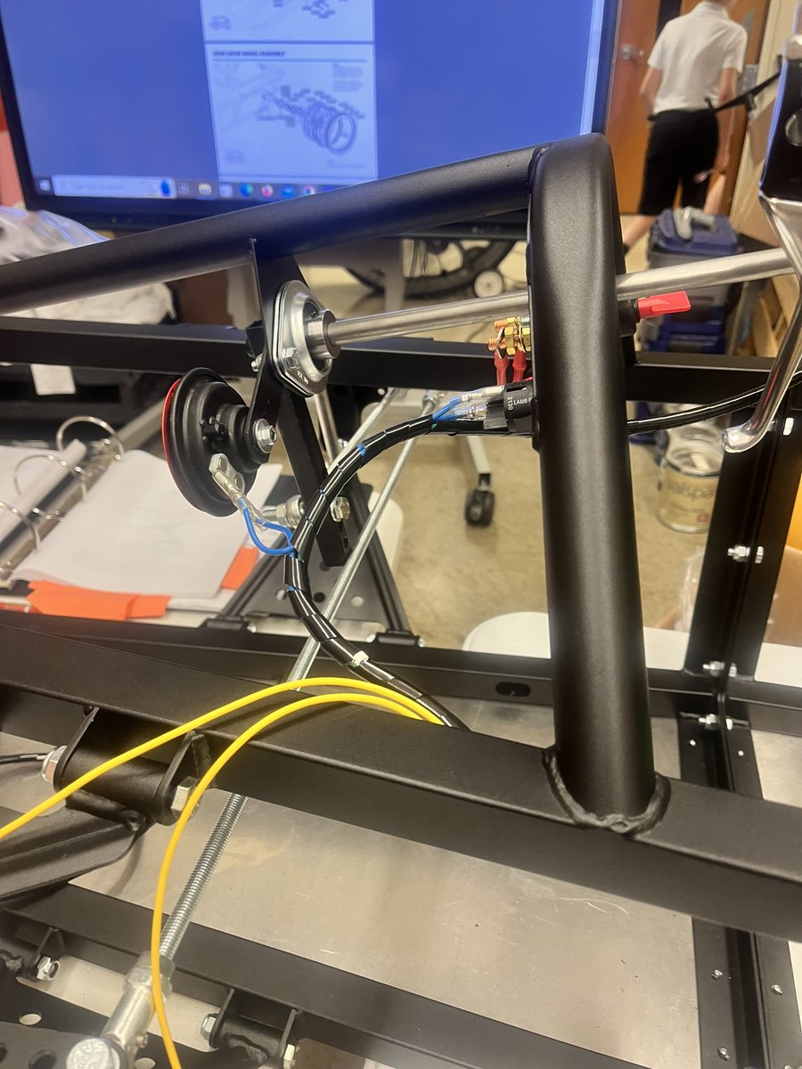 RoseHillRaiders's tweet image. Wiring is complete, and next we move on to the wheels! Colten Harris from Union STEM will be assisting our Greenpower team as well! #RoseHillReady #STEMpossible @TiffanyGreen08 @suptking @JMCSchools @JMCSSInnovation