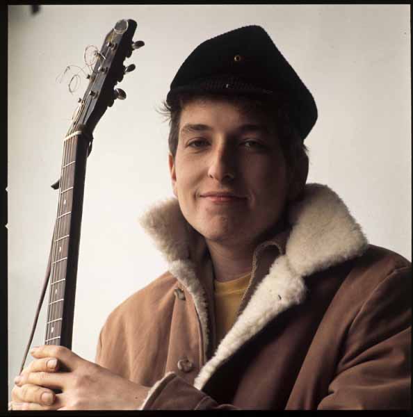 BobDylanSmiling's tweet image. 