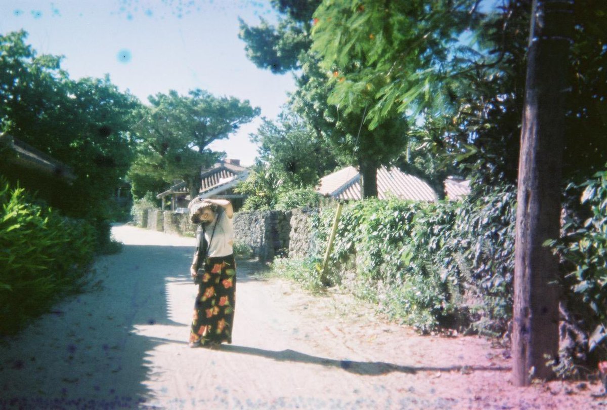 dora_ym_23's tweet photo. 写るんですまで持ってきて沖縄中たぶんわたしの写真500枚くらい撮ってた
全部良すぎ🥲 https://t.co/0DOCL4TrKt