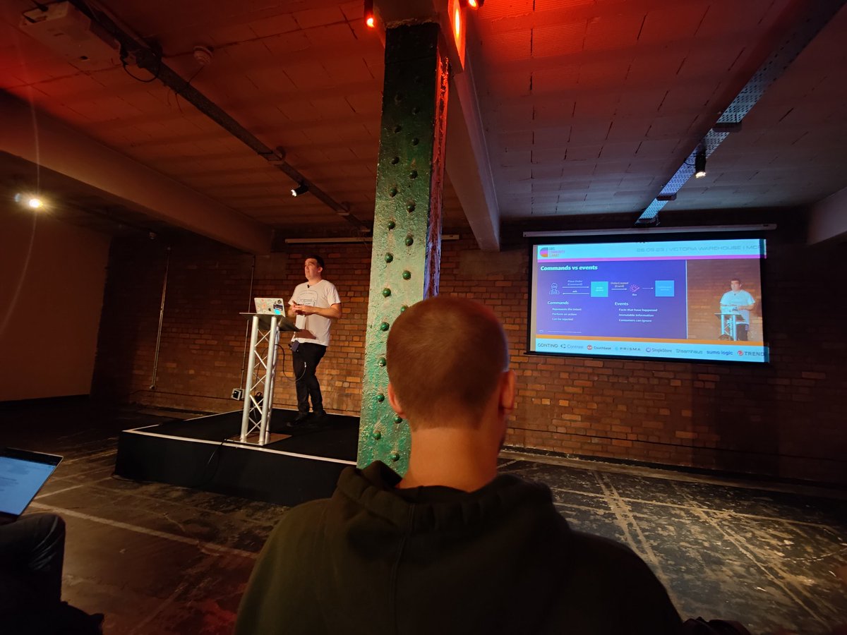 cmjtow's tweet photo. @boyney123 talks us through the pitfalls and patterns of EDA adoption, one of the most comprehensive talks I've seen on the subject! @AWScomsum #awscomsum https://t.co/rUDRA3dft9