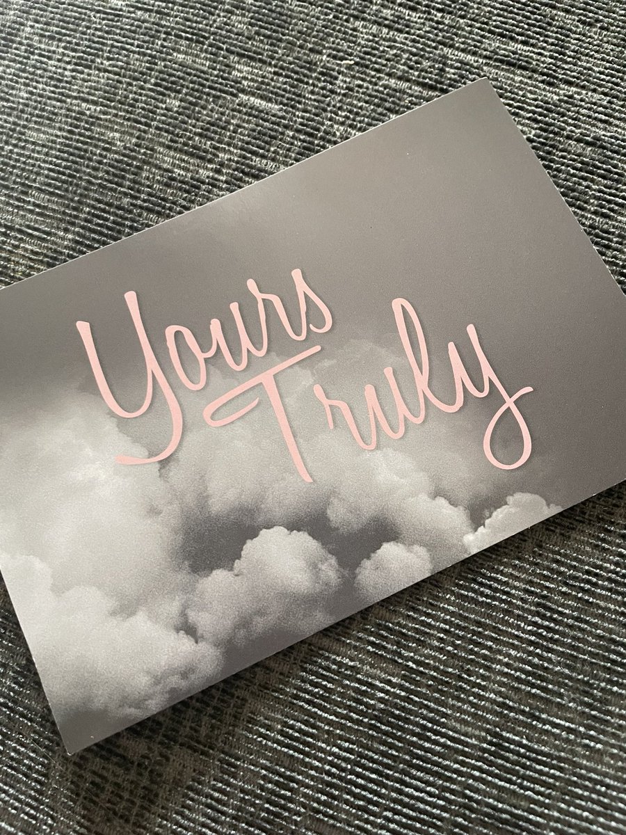 swtavenues's tweet image. it actually came 🥹🤍 #yourstruly #yourstruly10 @TeamAriana