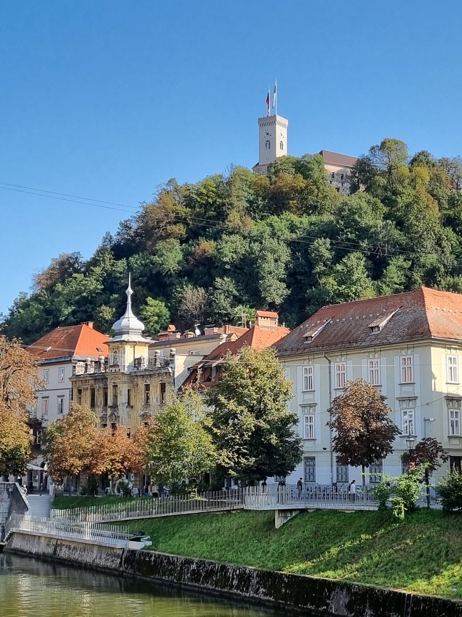 Great symposium in beautiful Ljubljana about pore-forming toxins. Super interesting! Big thanks to @GAnderluh @EUVENAction and @kemijski for organising and hosting this event!