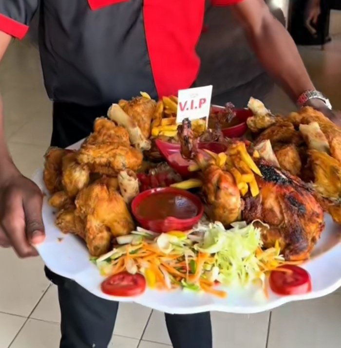 Why would someone fill up their plates like this…this ain’t healthy at all 🤦🏽‍♂️