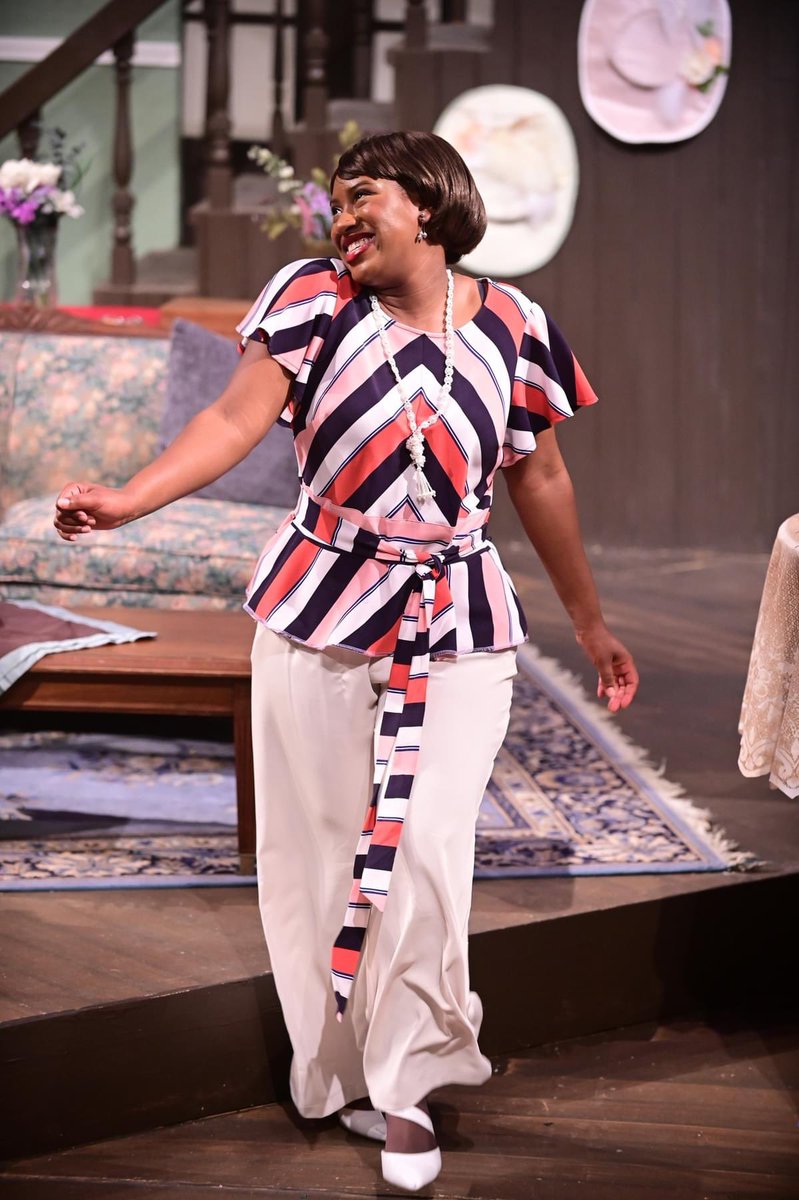 OPENING NIGHT!!!!

HAY FEVER
by Noel Coward
Sept. 28, 29, &amp; 30 at 7:30pm
Oct. 1st at 2pm

Call box  816-501-3699 
or email Box.Office@avila.edu to reserve seats!

Zaria Redick as Sorel Bliss
Photo by Manon Halliburton 

#hayfever #noelcoward #collegetheatrelife #avilauniversity