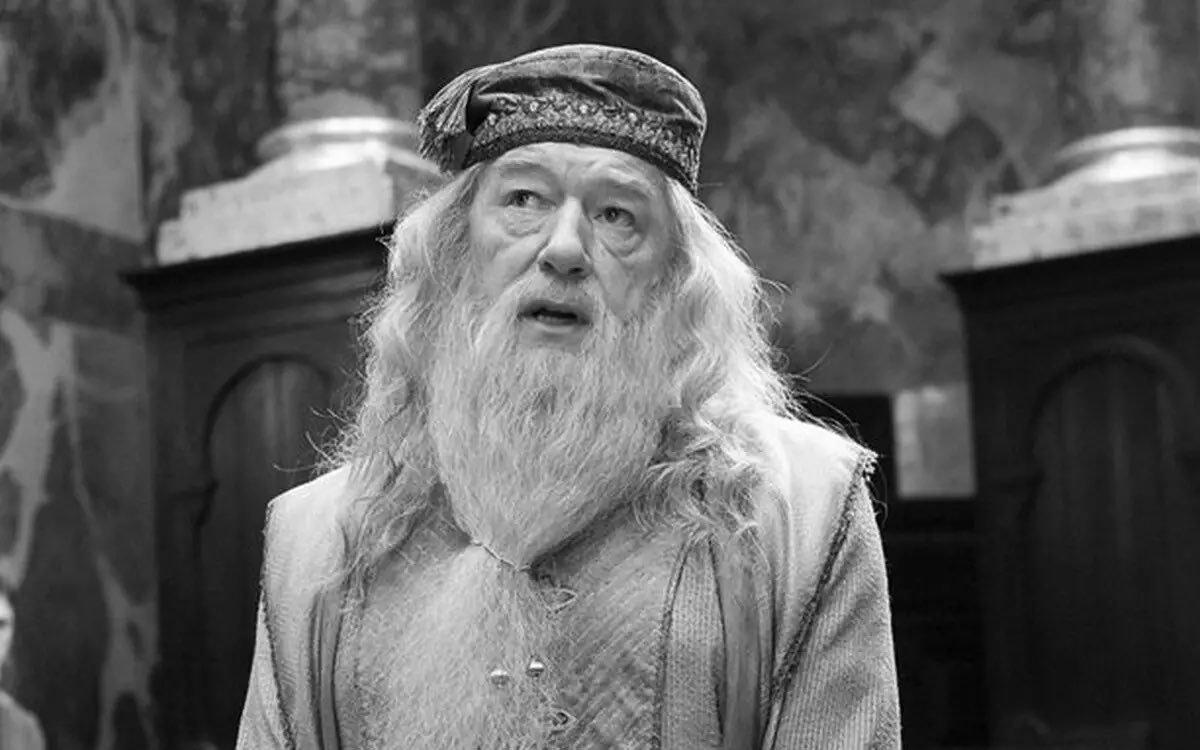 thepolandnews_'s tweet photo. Aktor Michael Gambon, odtwórca między innymi roli Albusa Dumbledore'a w serii o Harrym Potterze, nie żyje. Miał 82 lata. https://t.co/XntIv0JtzK