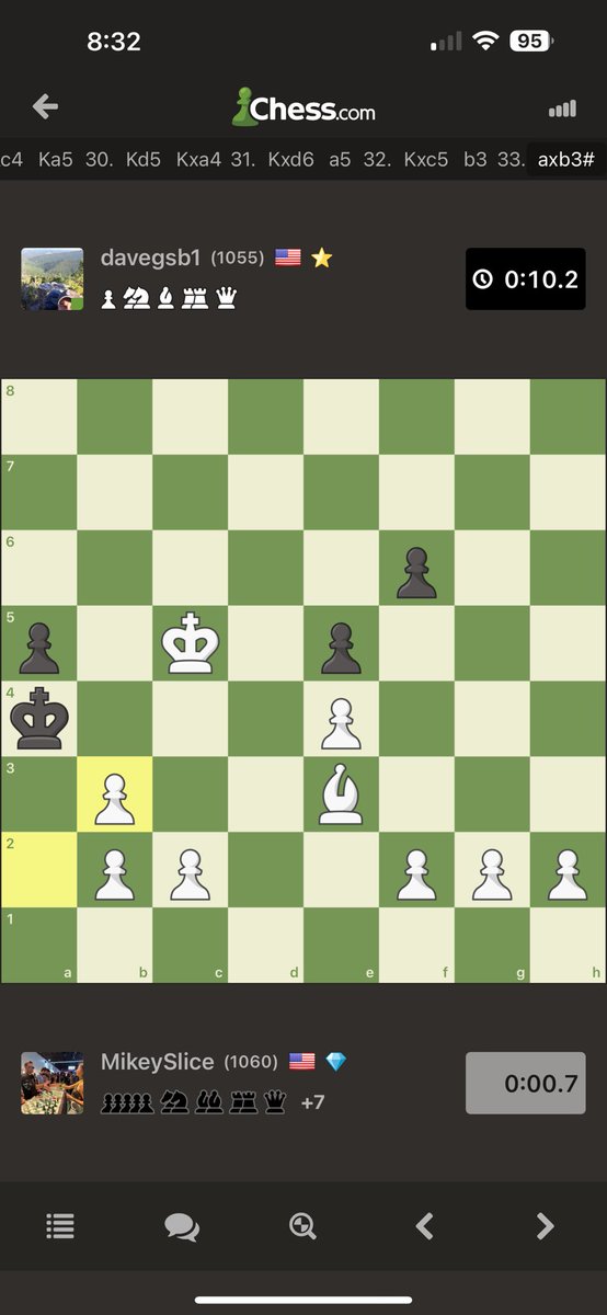 zMikeySlice's tweet photo. When you’re about to lose on time but you accidentally checkmate your opponent 🤣 https://t.co/USPmTex8aF