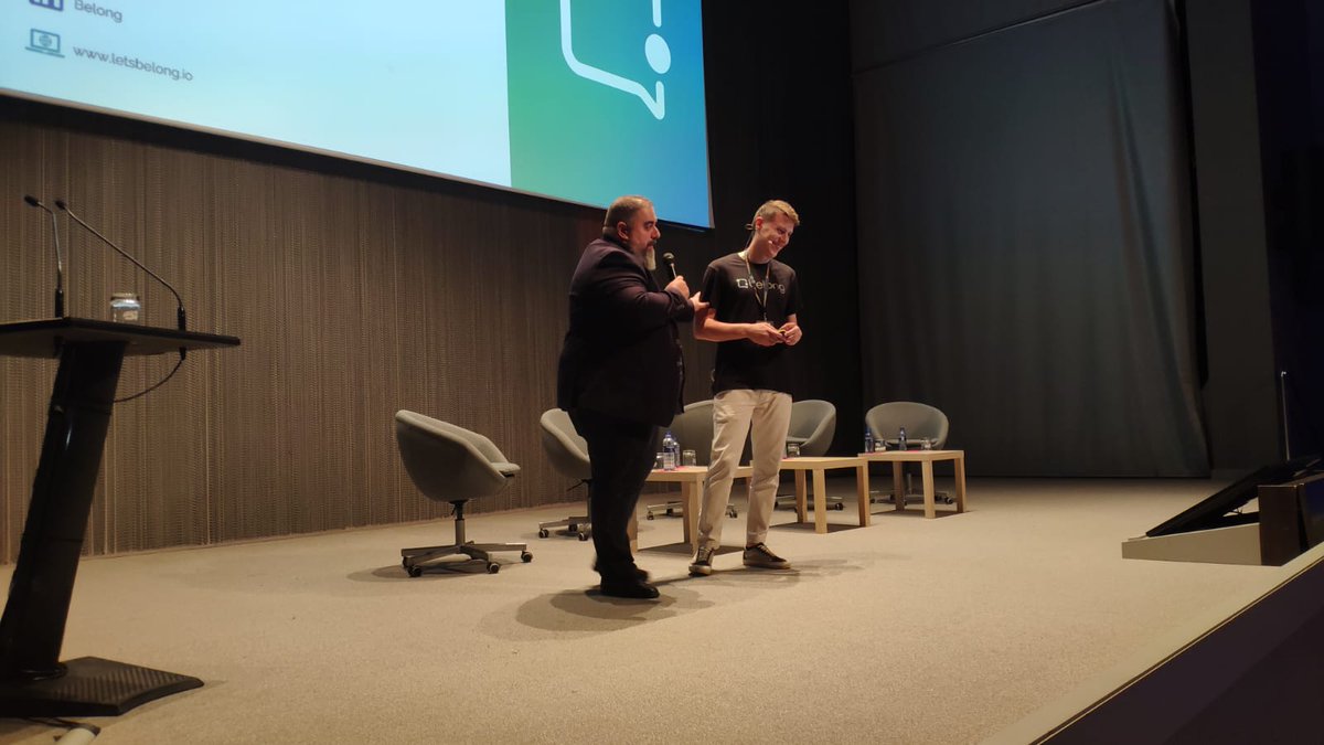 Ecommerce_es's tweet image. 📢 #STARTUPMOMENT III: Belong

💥 Alberto Fabra Fortanet, Cofundador de #BELONG, nos hablará sobre este grupo de emprendedores que han sentido personalmente los problemas que conlleva teletrabajar.

#EcommerceTourGijón