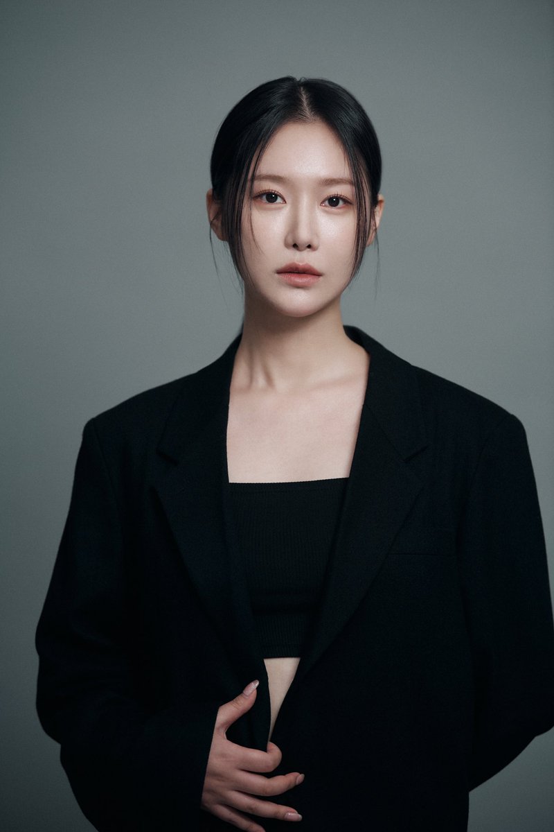 민영 / MINYOUNG tweet media
